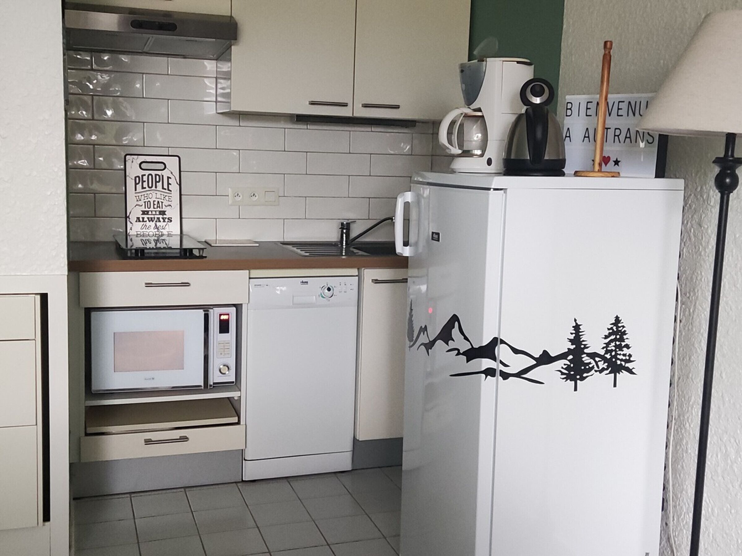 Fridge, microwave, dishwasher, coffee/tea maker