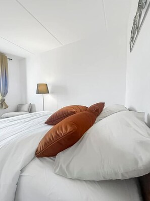 3 bedrooms