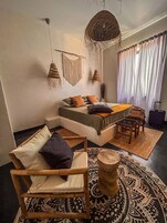 Decoración personalizada y sistema de insonorización 