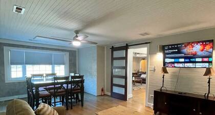 Urban Retreat near Wake Forest & Downtown WS