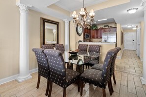 Dining - Beachfront Beauty 2BR 2BA Condo with Kitchen (North Myrtle Beach)