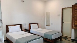 Gambar tidak terklasifikasi, 3 dari 47, tombol