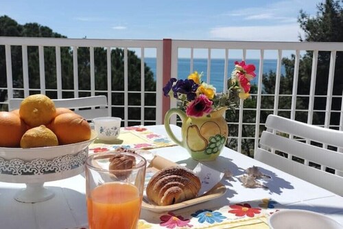 {[Apartment by the Sea+Terrace]}-Dan's House