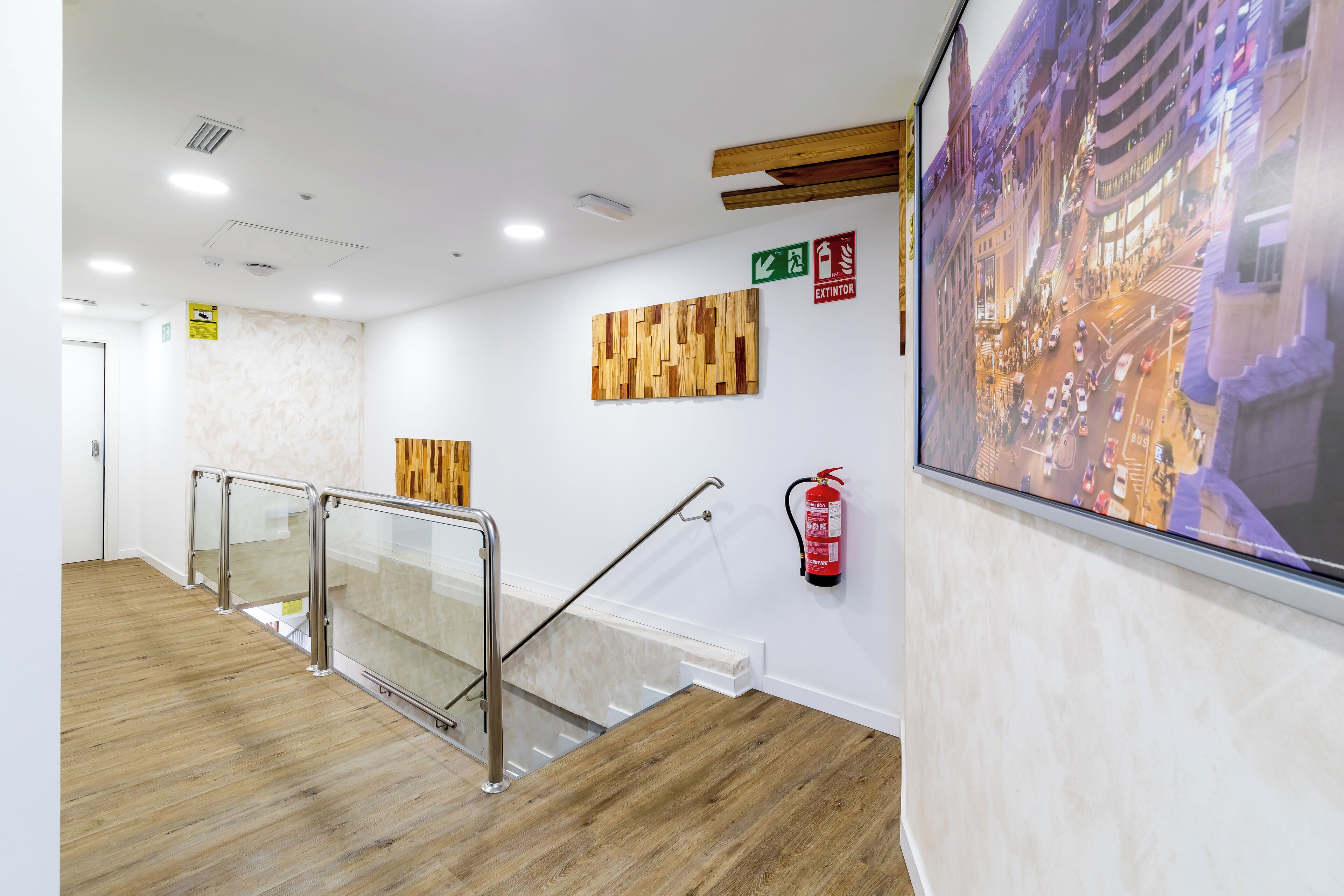 Photo - AYZ Princesa-Auto check-in property