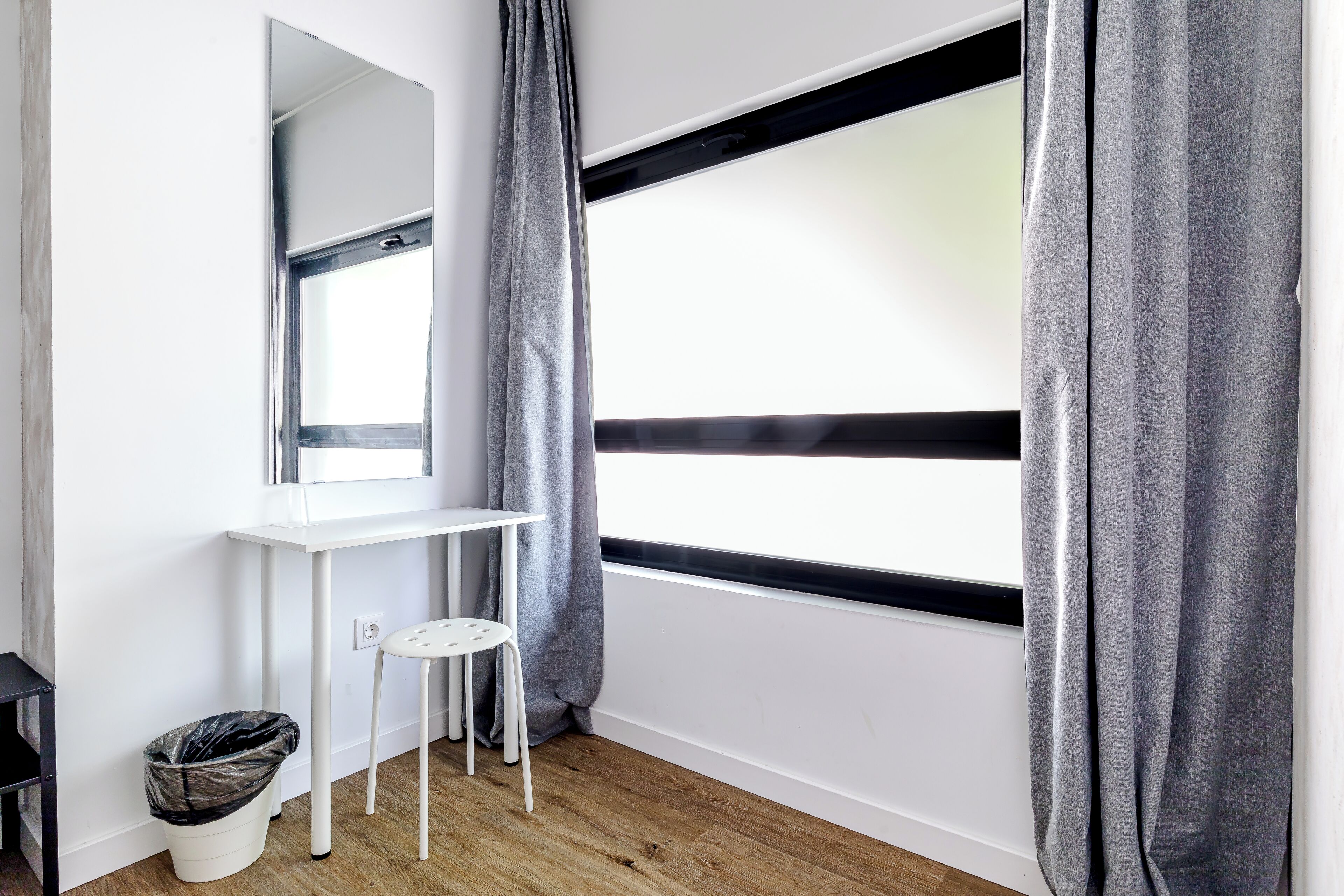 Habitación estándar doble, no fumadores, baño privado | Wifi gratis y ropa de cama