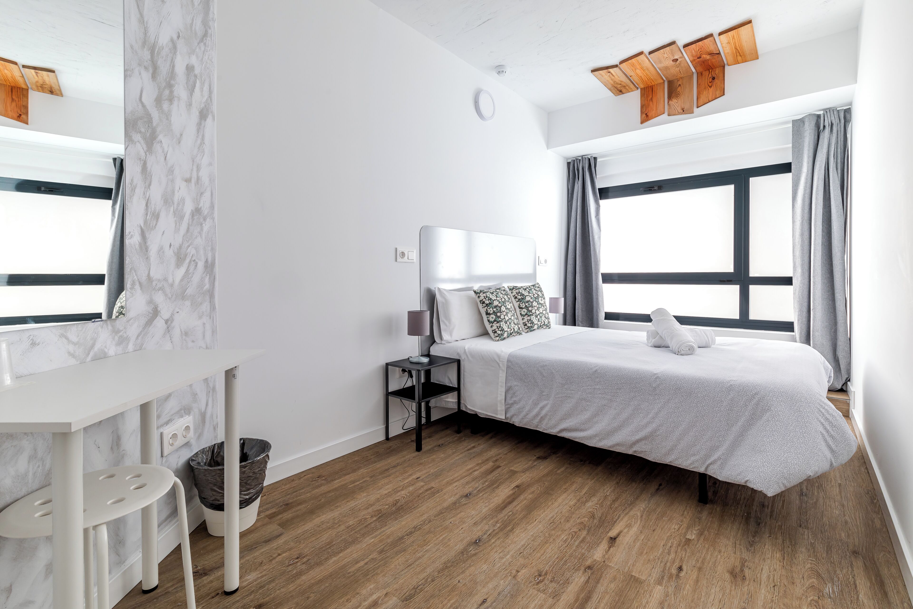 Photo - AYZ Princesa-Auto check-in property