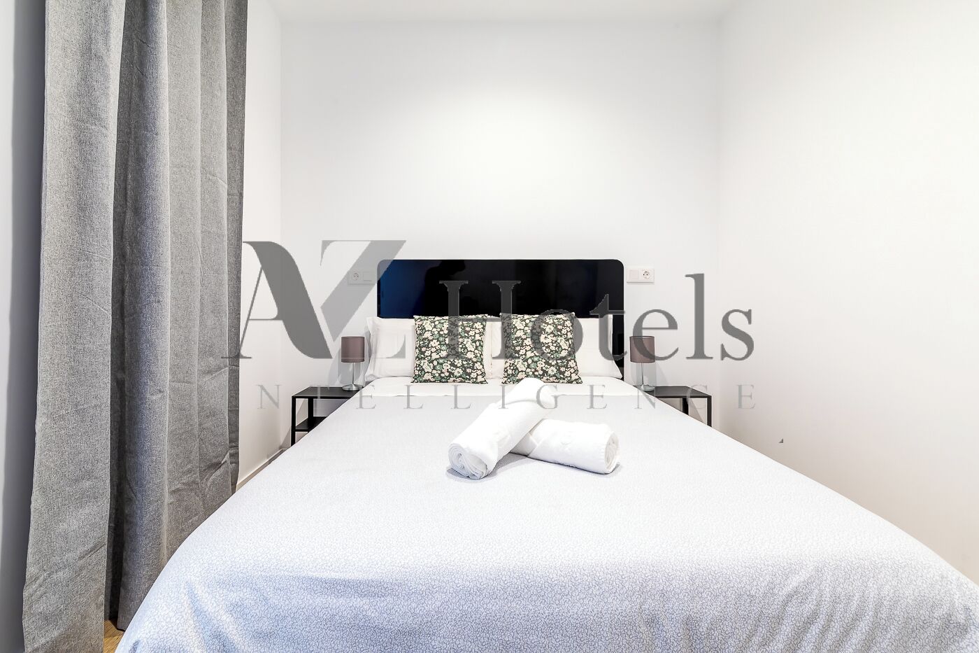 Photo - AYZ Princesa-Auto check-in property