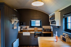 Cabin | Private kitchen