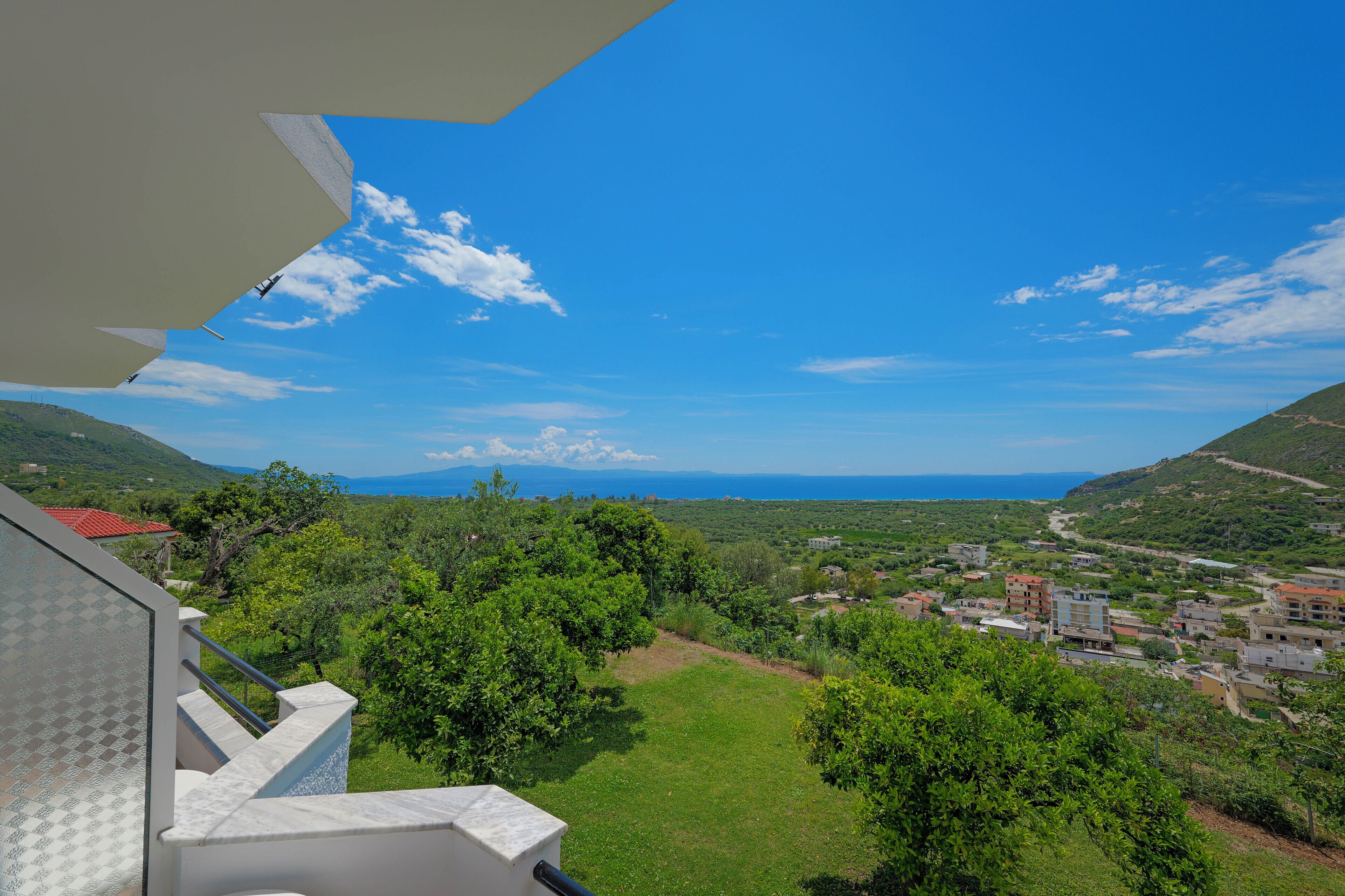 Chambre Triple, vue mer | Vue depuis le balcon