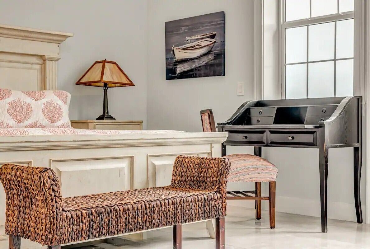 Luxurious Beach Life Experience Awaits You!