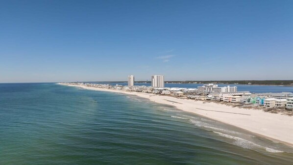 Beach nearby - Snowbirds Welcome|Beach|Pool|Boat Marina|Sleeps 4! (Gulf Shores)