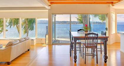 Four Stone Beach House