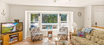 Allee Beach House in Westport