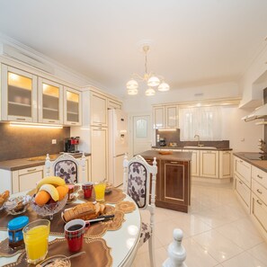 3 bedrooms - Luxury Villa Irene Metaxata (Kefalonia)
