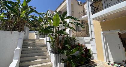 Helen s House at Ratzakli