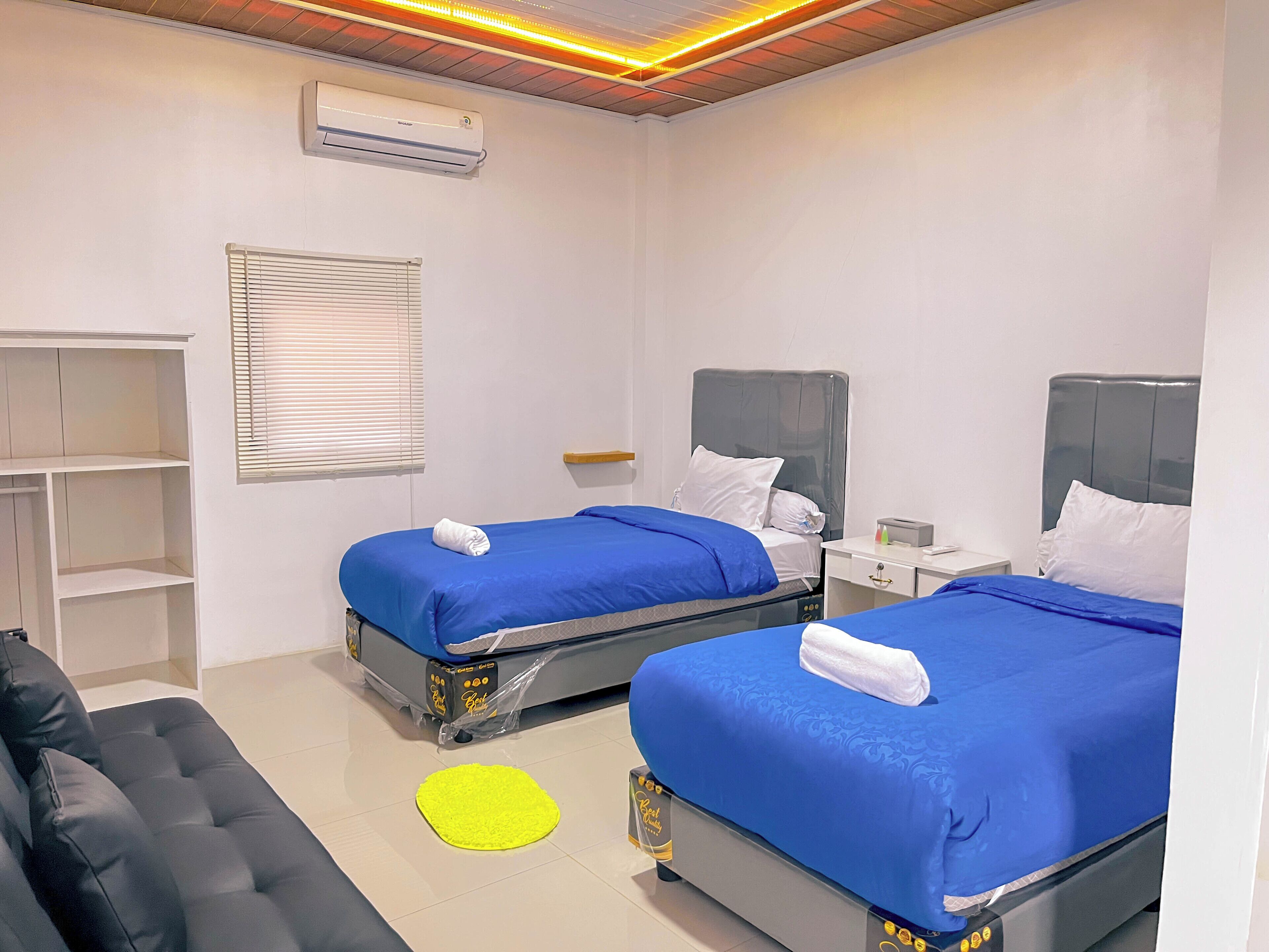 Chambre, 2 lits une place