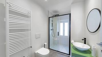 Apartment | Bathroom