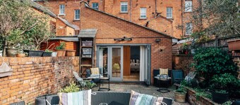 Henley Gardens - Central Henley