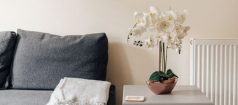 Henley town centre with parking