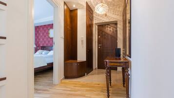 1 bedroom, iron/ironing board, free WiFi