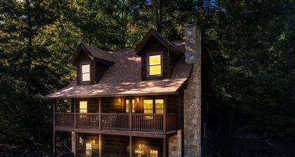 Er299 - Possum Hollow 4 Bedroom Cabin by RedAwning