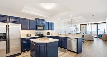 Beach Bum - Holiday Isle #407 3 Bedroom Condo by RedAwning