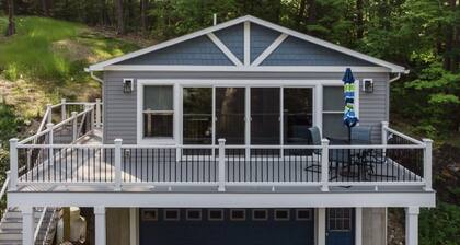 New - stunning Keuka lake views. Minutes to wineries, breweries & distilleries