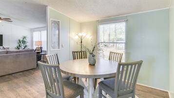 House (3 Bedrooms) | Bahagian dalam