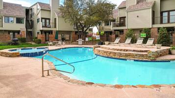 Apartment (0 Bedroom) | Interior