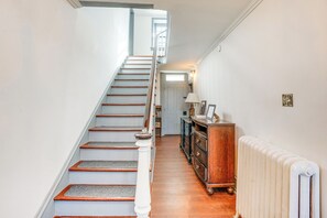 Maison (6 Bedrooms) | Intérieur