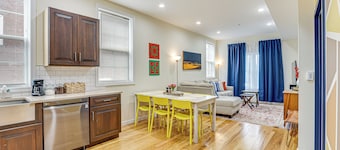Modern New Haven Condo < 1 Mi to Downtown!