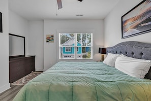 3 bedrooms, WiFi, bed sheets - New! This property has flexible booking and all summer rates are discounted! (Myrtle Beach)