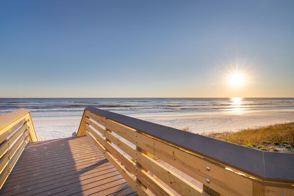 Strand