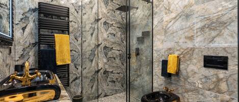 Royal Studio, Private Bathroom, City View | Bathroom | Shower, hair dryer, slippers, shampoo