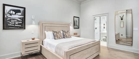 1 chambre, bureau, draps fournis
