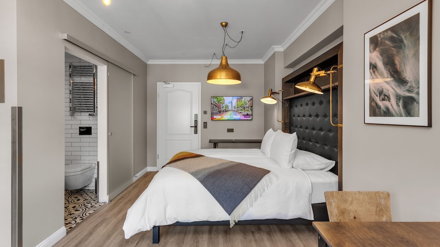 ODDSSON Downtown Hotel