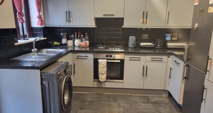 A peaceful home, close to so many Amenities and to the city centre