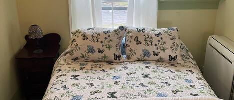 2 chambres, bureau, fer et planche à repasser, Wi-Fi gratuit