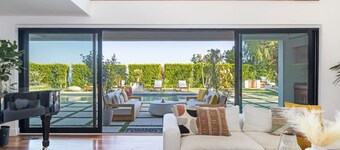 Malibu Luxury 4 BR Home w Pool and Ocean Views