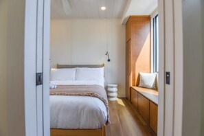 2 dormitorios, tabla de planchar con plancha, wifi y ropa de cama