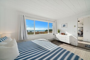 3 Schlafzimmer, Schreibtisch, Bügeleisen/Bügelbrett, kostenloses WLAN