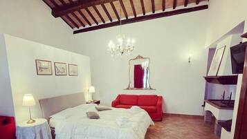 Luxury Room | Soundproofing, free WiFi