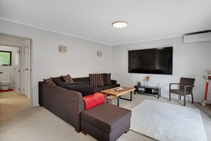 Uklassifisert bilde, 3 av 29, knapp