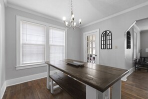 Interior - Southern Charm (Chattanooga)