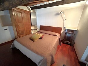 1 quarto, Wi-Fi, roupa de cama