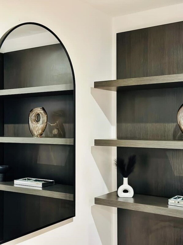 Interior - Cosy, Centrally Located Studio With Gated Parking! (Loughborough)