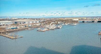 Peaceful &Cosy Waterside Retreat