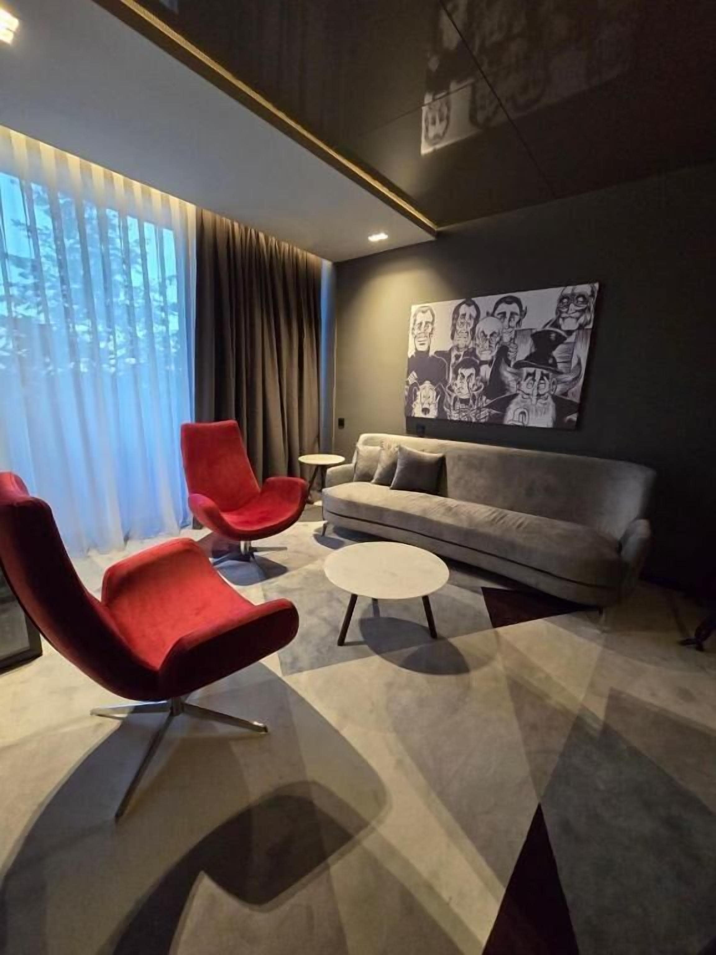 Suite, vistas a la ciudad | Sistema de insonorización y wifi gratis