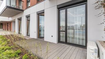 Exclusive Apartment | Terrace/patio