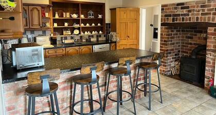 Upper Caerfaelog Farmhouse